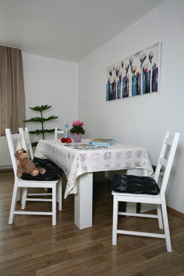 Ferienwohnung Zum Alten Zollhaus بيرغن المظهر الخارجي الصورة